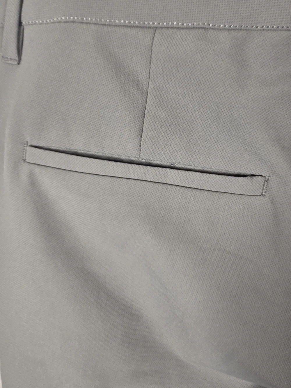 Banana Republic Men's Flat Front Slim Fit Pants With Stretch Wicking Gray (T637)